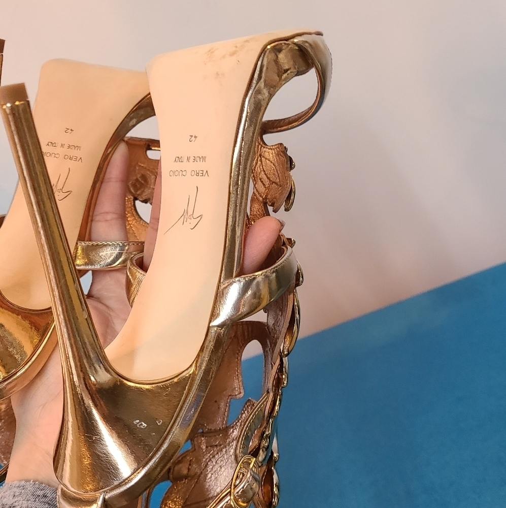 Giuseppe Zanotti Gold Coline Wings Leather Sandal Heels - Picture 4 of 15